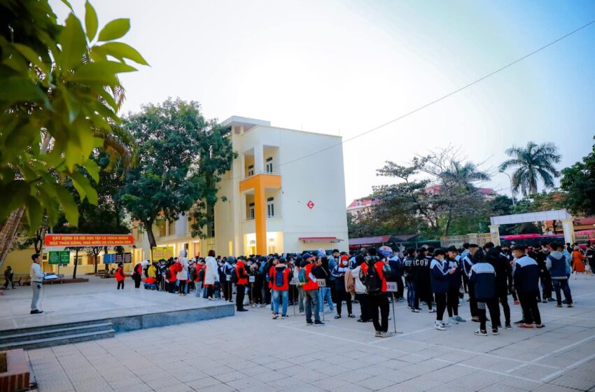  NGÀY 23/12 HOẠT ĐỘNG TRẢI NGHIỆM CỦA HỌC SINH CÁC LỚP KHỐI 11 TRUNG TÂM GIÁO DỤC NGHỀ NGHIỆP – GIÁO DỤC THƯỜNG XUYÊN MÊ LINH TẠI LÀNG VĂN HÓA CÁC DÂN TỘC – KHOANG XANH SUỐI TIÊN.